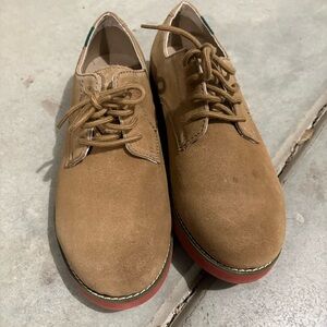 Eastland Buck Oxford